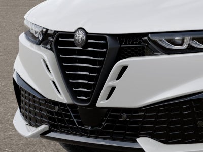 2026 Alfa Romeo Tonale Base