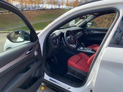 2025 Alfa Romeo Stelvio STELVIO AWD