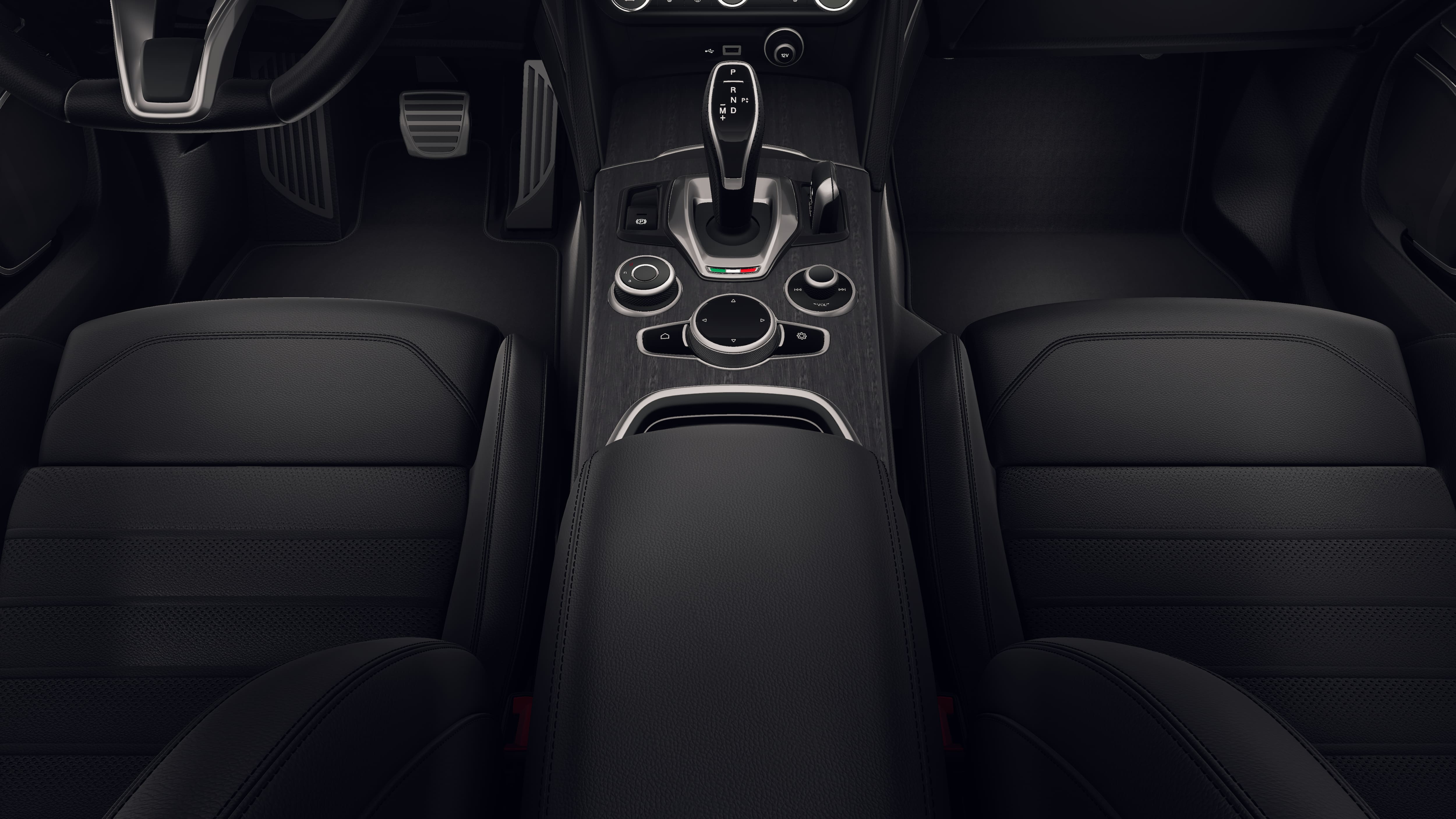 2026 Alfa Romeo Stelvio Base