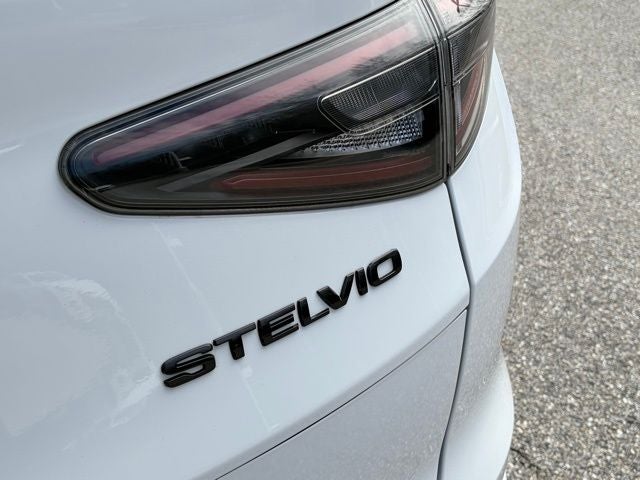 2021 Alfa Romeo Stelvio Ti Sport AWD