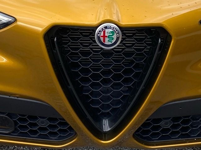 2022 Alfa Romeo Stelvio Veloce Ti AWD