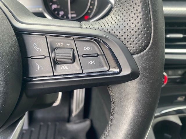 2022 Alfa Romeo Stelvio Veloce Ti AWD