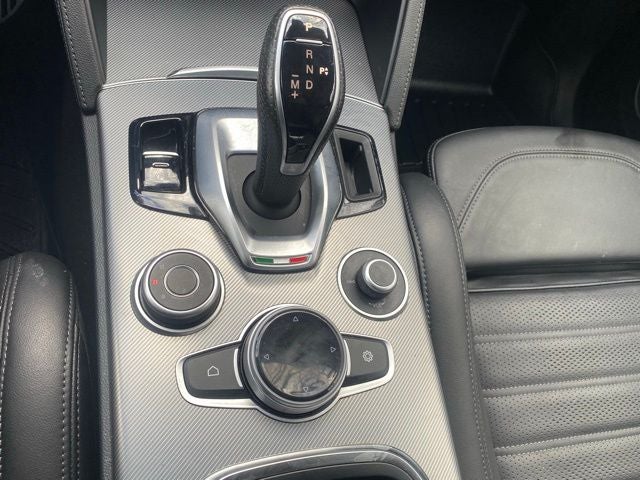 2022 Alfa Romeo Stelvio Veloce Ti AWD