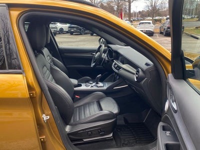 2022 Alfa Romeo Stelvio Veloce Ti AWD