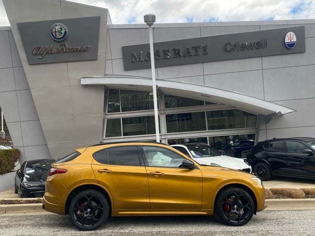 2022 Alfa Romeo Stelvio Veloce Ti AWD