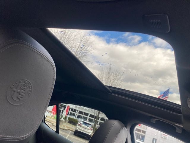 2022 Alfa Romeo Stelvio Veloce Ti AWD