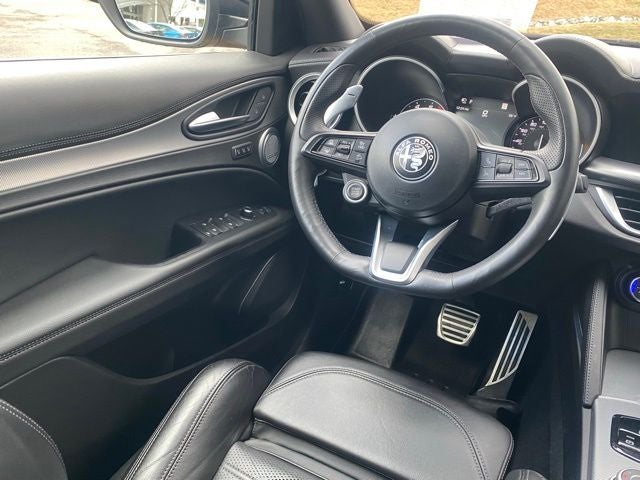 2022 Alfa Romeo Stelvio Veloce Ti AWD
