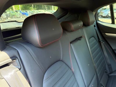 2024 Alfa Romeo Stelvio Competizione AWD