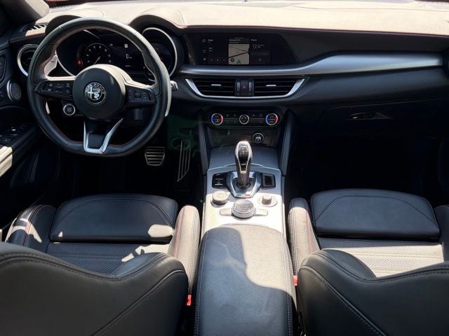 2024 Alfa Romeo Stelvio Competizione AWD