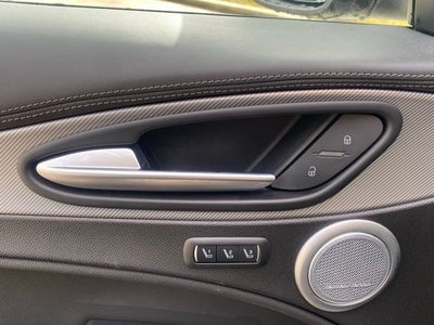 2023 Alfa Romeo Stelvio Veloce AWD