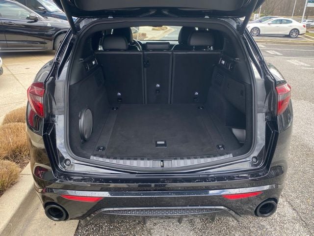 2023 Alfa Romeo Stelvio Veloce AWD
