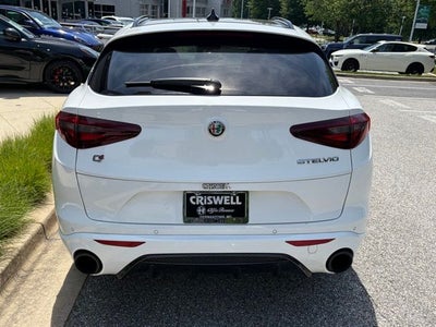 2023 Alfa Romeo Stelvio Veloce AWD