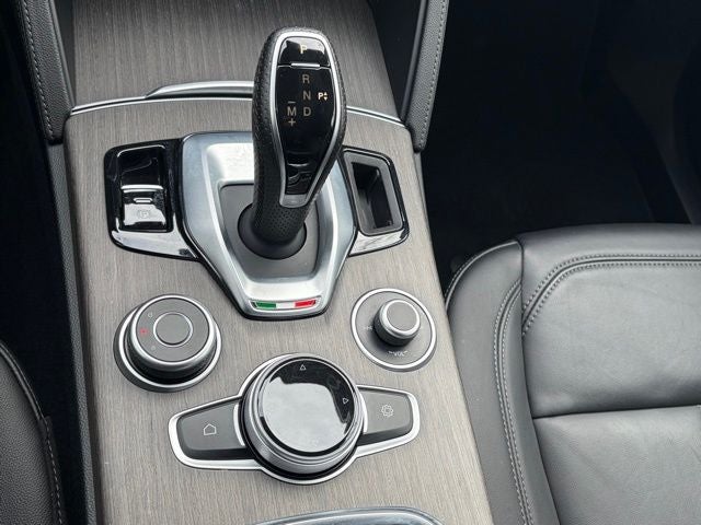 2023 Alfa Romeo Stelvio Ti AWD
