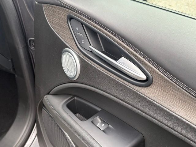 2023 Alfa Romeo Stelvio Ti AWD