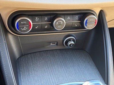 2023 Alfa Romeo Stelvio Lusso AWD