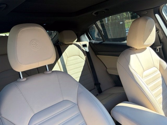 2023 Alfa Romeo Stelvio Lusso AWD