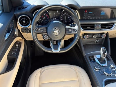 2023 Alfa Romeo Stelvio Lusso AWD