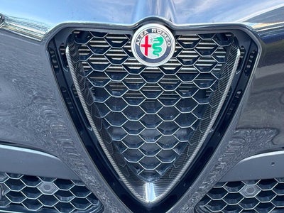 2023 Alfa Romeo Stelvio Estrema AWD