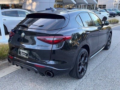 2023 Alfa Romeo Stelvio Estrema AWD