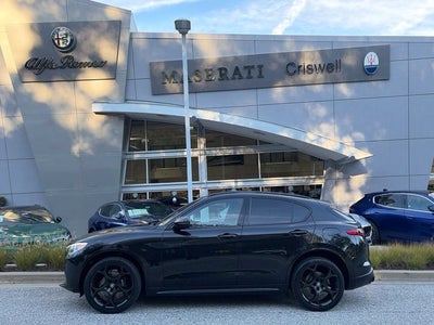 2023 Alfa Romeo Stelvio Estrema AWD