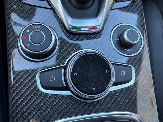 2023 Alfa Romeo Stelvio Quadrifoglio AWD