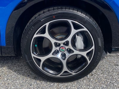 2024 Alfa Romeo Tonale Hybrid Ti EAWD