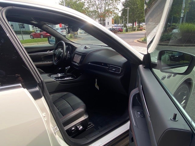 2024 Maserati Levante GT GT