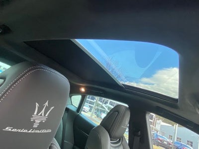 2023 Maserati Levante Modena