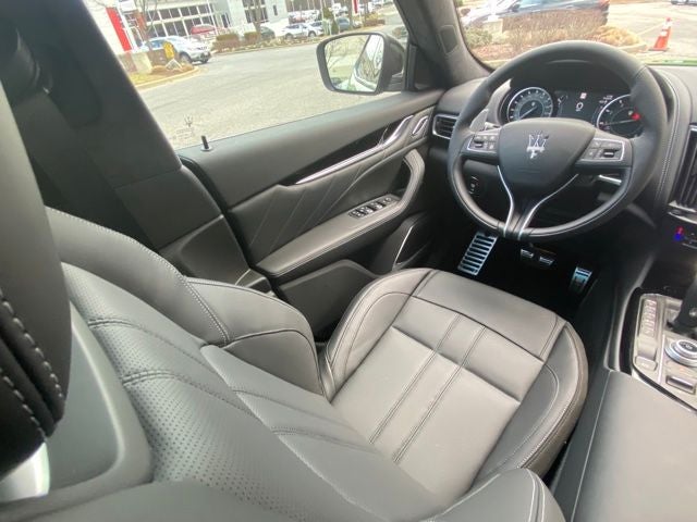 2023 Maserati Levante Modena
