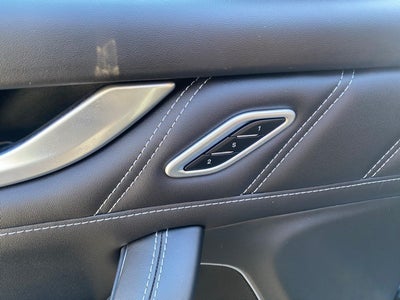 2023 Maserati Levante Modena