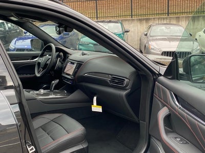 2024 Maserati Levante Modena