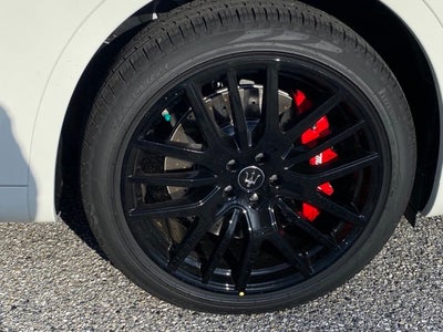 2024 Maserati Levante Modena