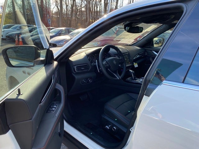 2024 Maserati Levante Modena