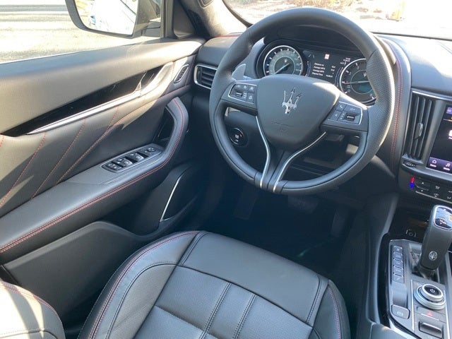 2024 Maserati Levante Modena