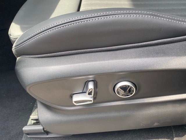 2025 Maserati Grecale Base