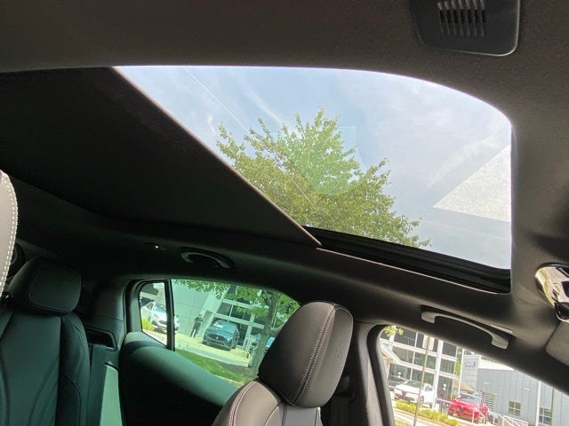 2025 Maserati Grecale Base