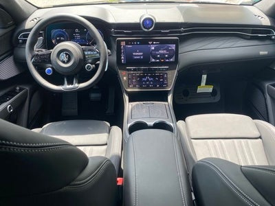 2025 Maserati Grecale Base