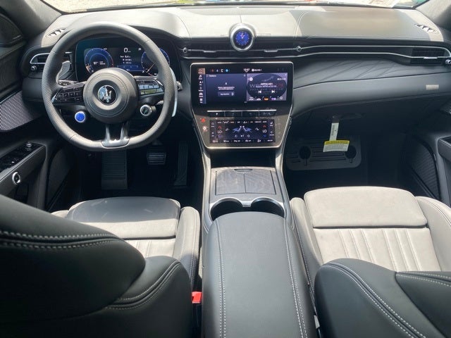 2025 Maserati Grecale Base