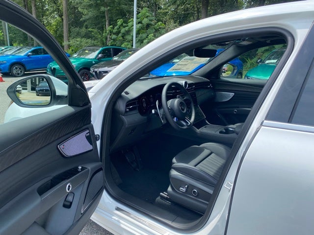 2025 Maserati Grecale Base