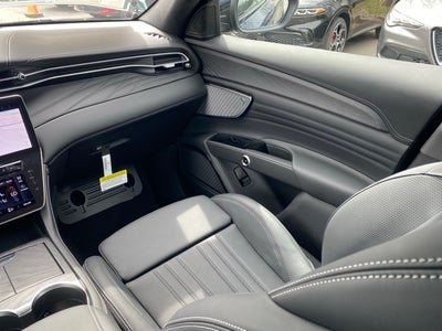 2025 Maserati Grecale Modena