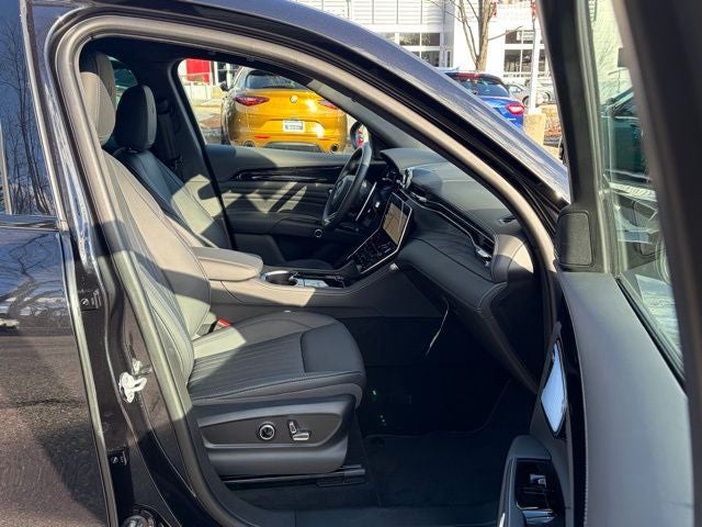 2026 Maserati Grecale Modena